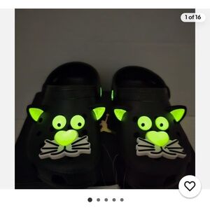 Crocs Classic Glow-in-the-dark Black Cat Clogs C9 / 9 Toddlers